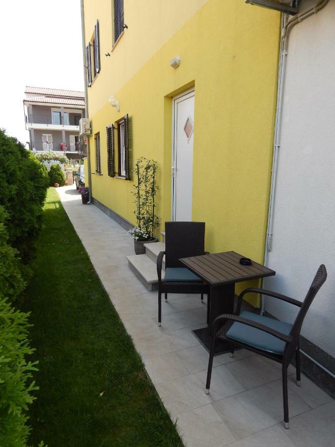 Apartments Javor Rovinj Exterior foto